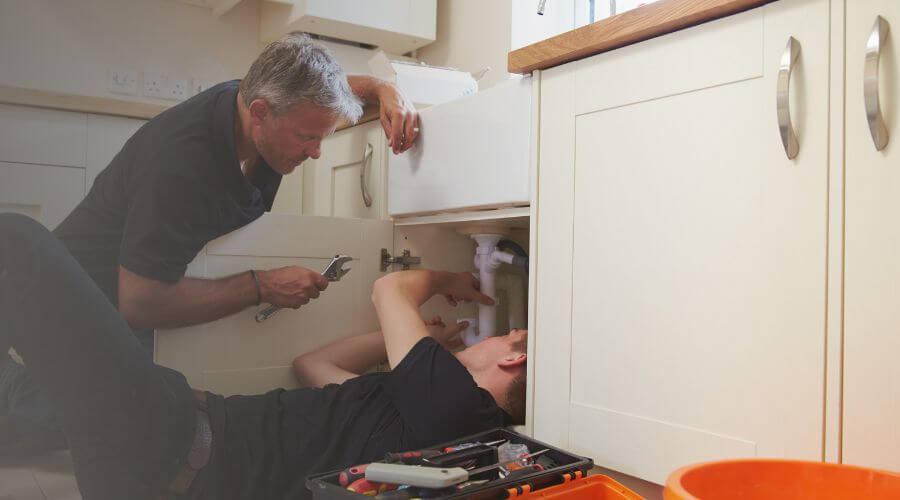 Local annual plumbing maintenance in Aurora, MO